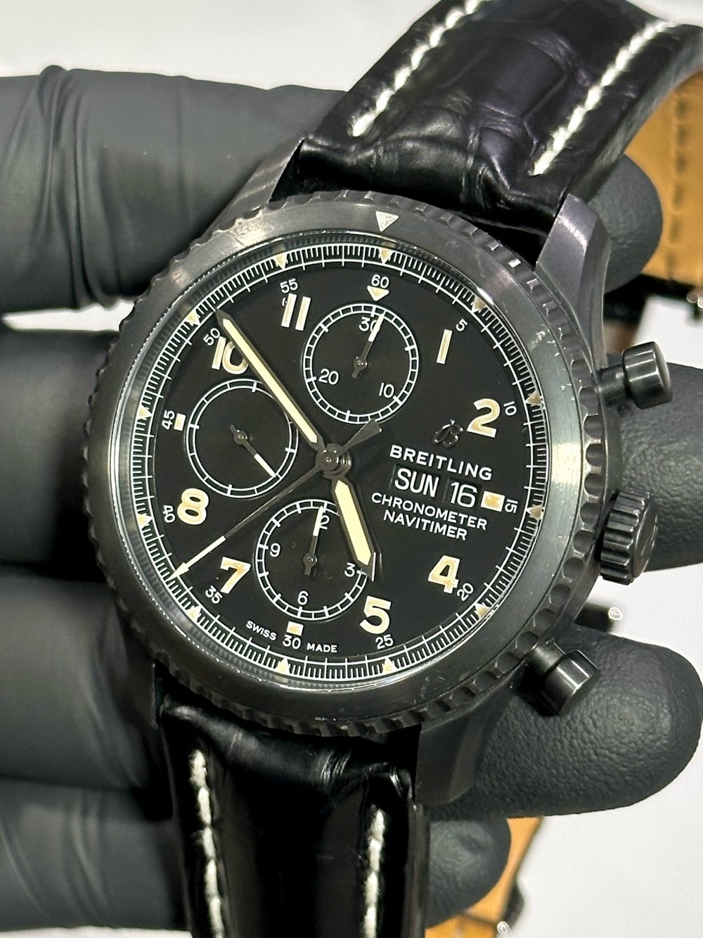 Breitling Navitimer 8 Automatic Chronograph Day-Date Black SS 43mm Luxury Watch